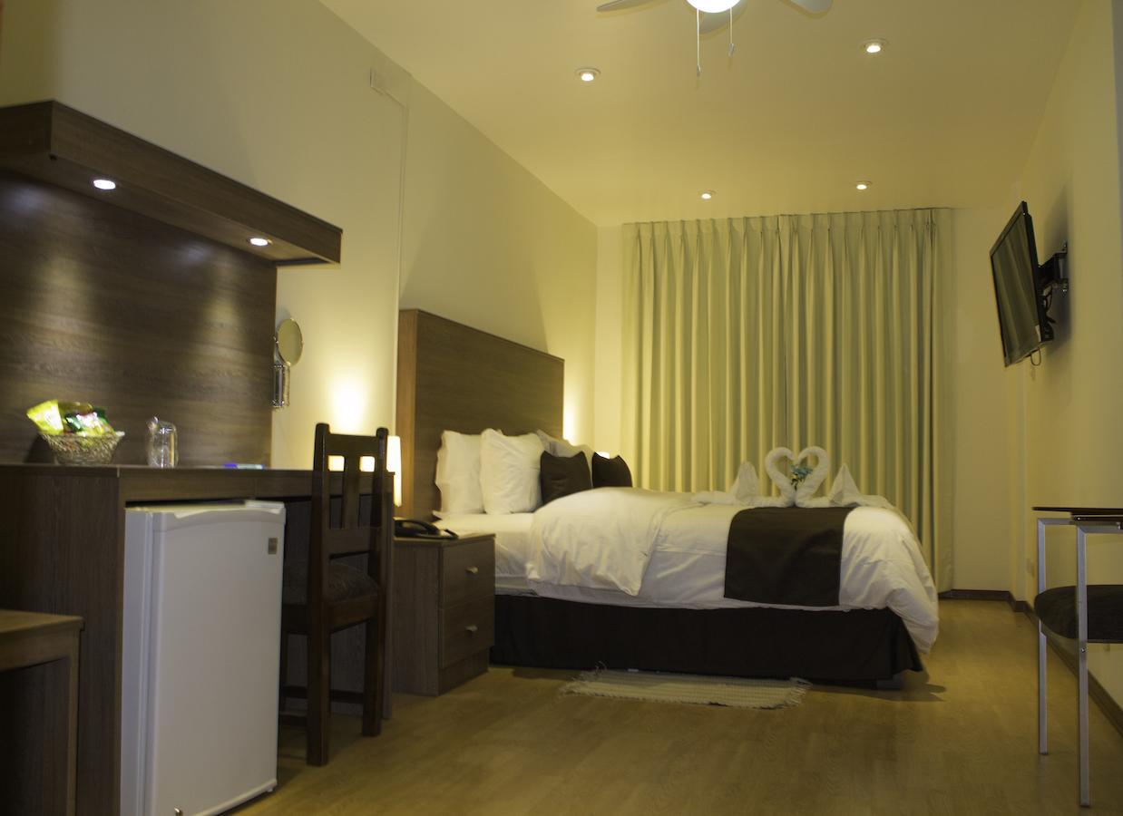 Hotel Brilia Чимботе Номер фото