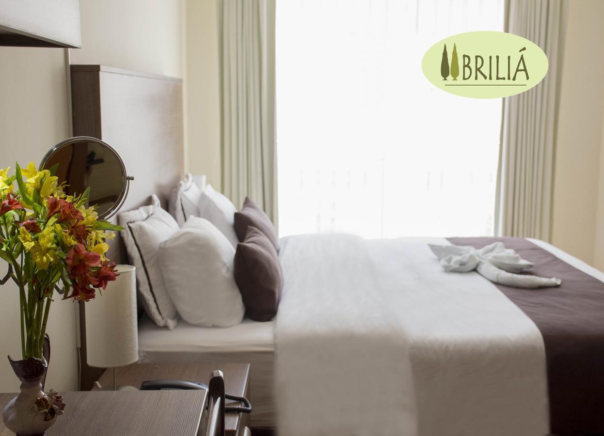 Hotel Brilia Чимботе Номер фото